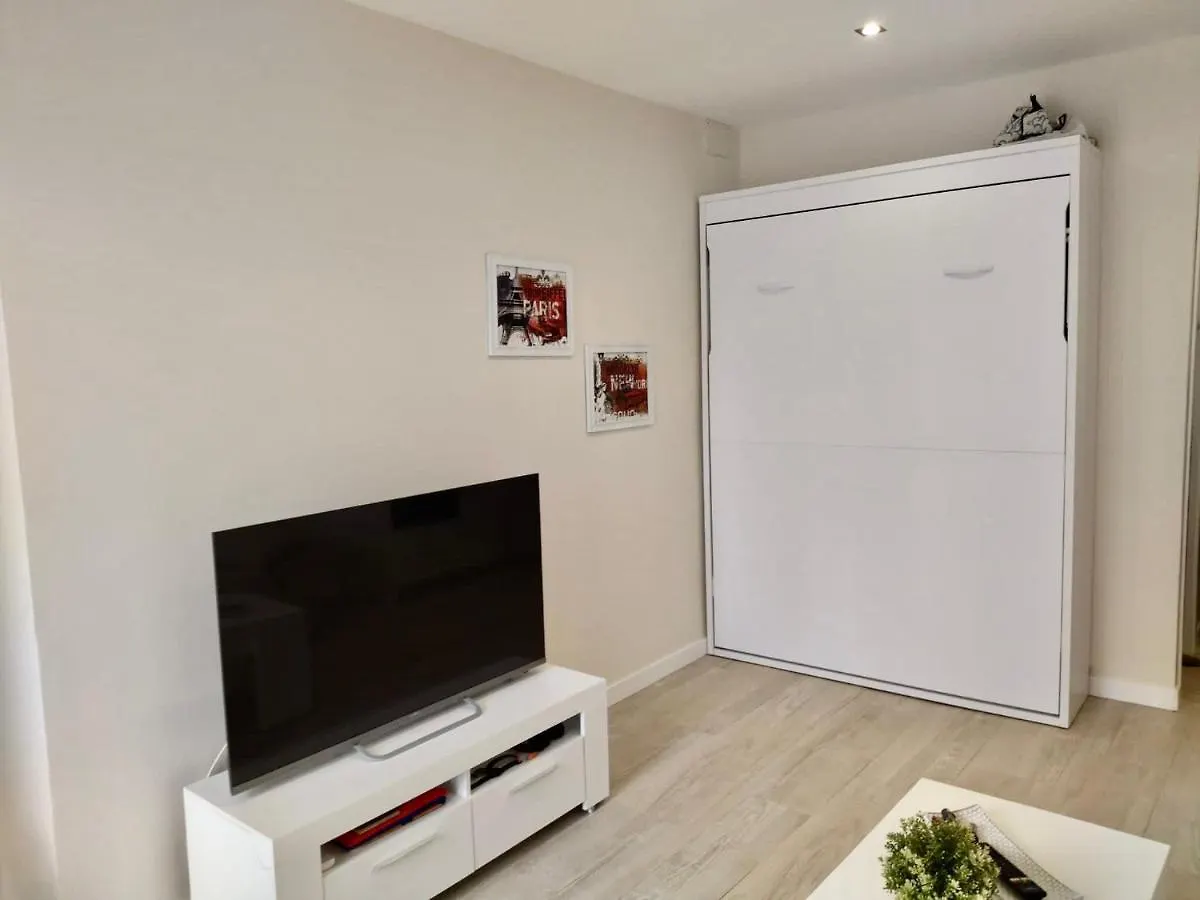 Apartament Coconut Begona Studio City Center By Namaste Elite Torremolinos Hiszpania