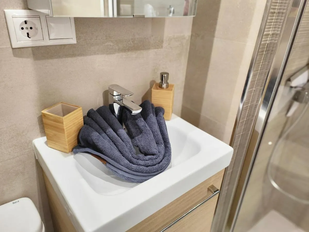 Apartament Coconut Begona Studio City Center By Namaste Elite Torremolinos Hiszpania